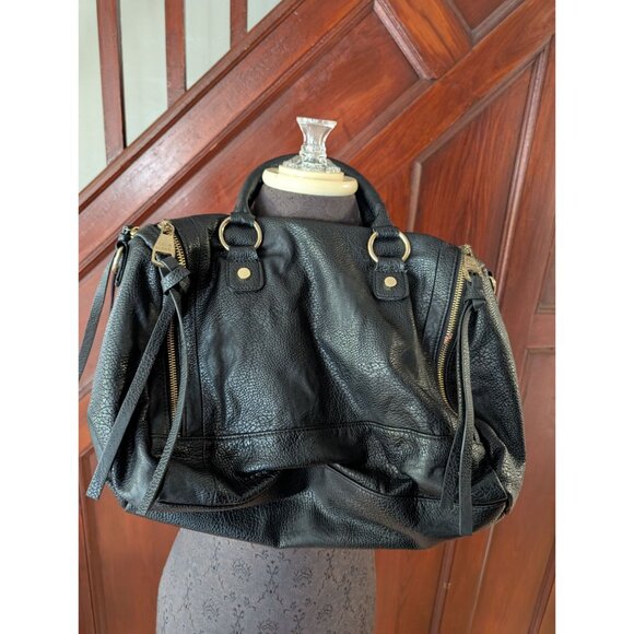 Steve Madden Black Textured Leather Satchel With Gold Hardware & Chevron Lining - Picture 8 of 11